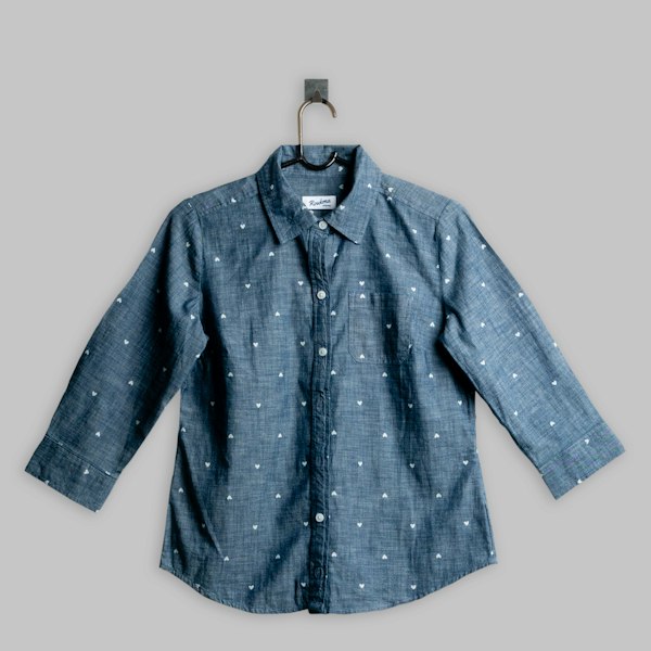 Men's Classic Slim-Fit Oxford Button-Down Shirt