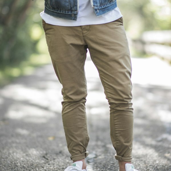 Slim-Tapered Stretch Chino Trousers